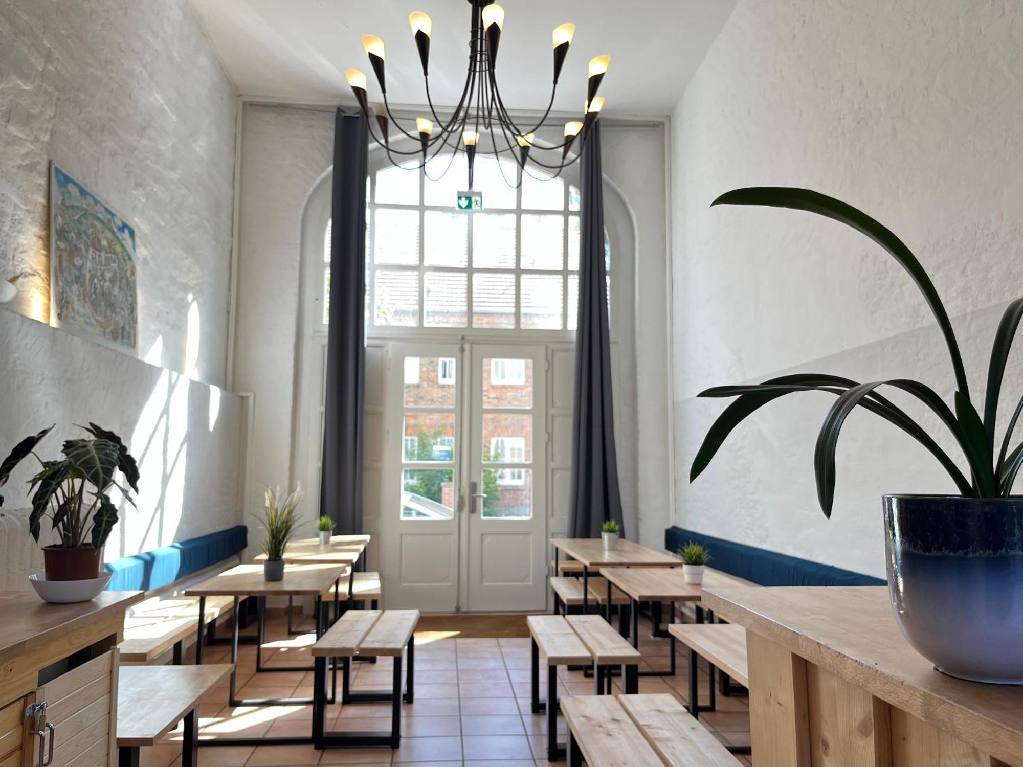 רוסטוק Blue Doors Hostel Altstadt מראה חיצוני תמונה