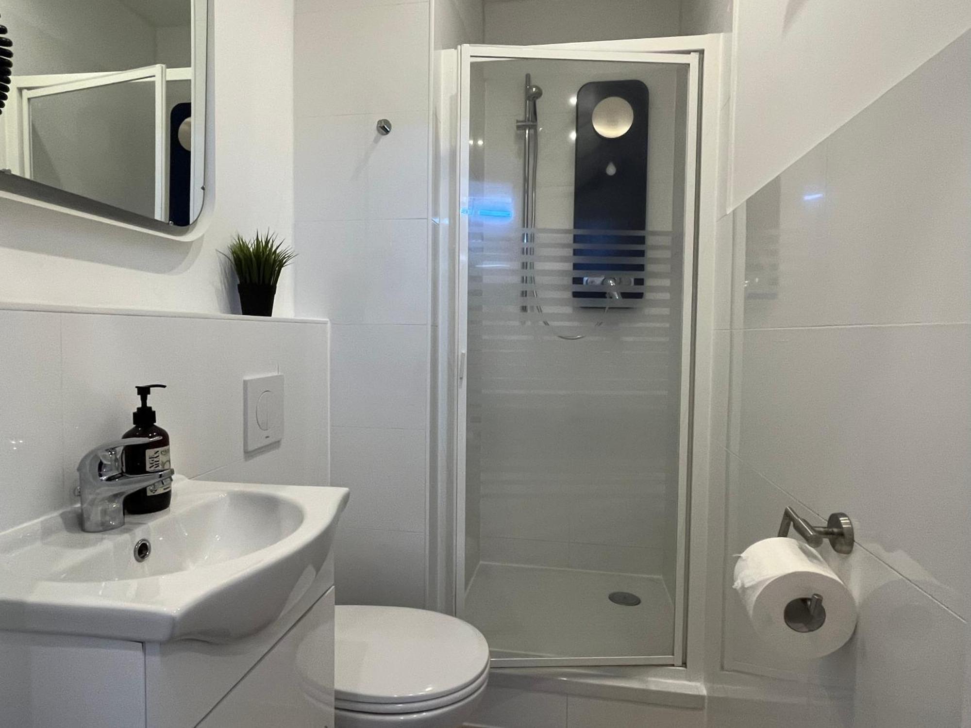 רוסטוק Blue Doors Hostel Altstadt מראה חיצוני תמונה
